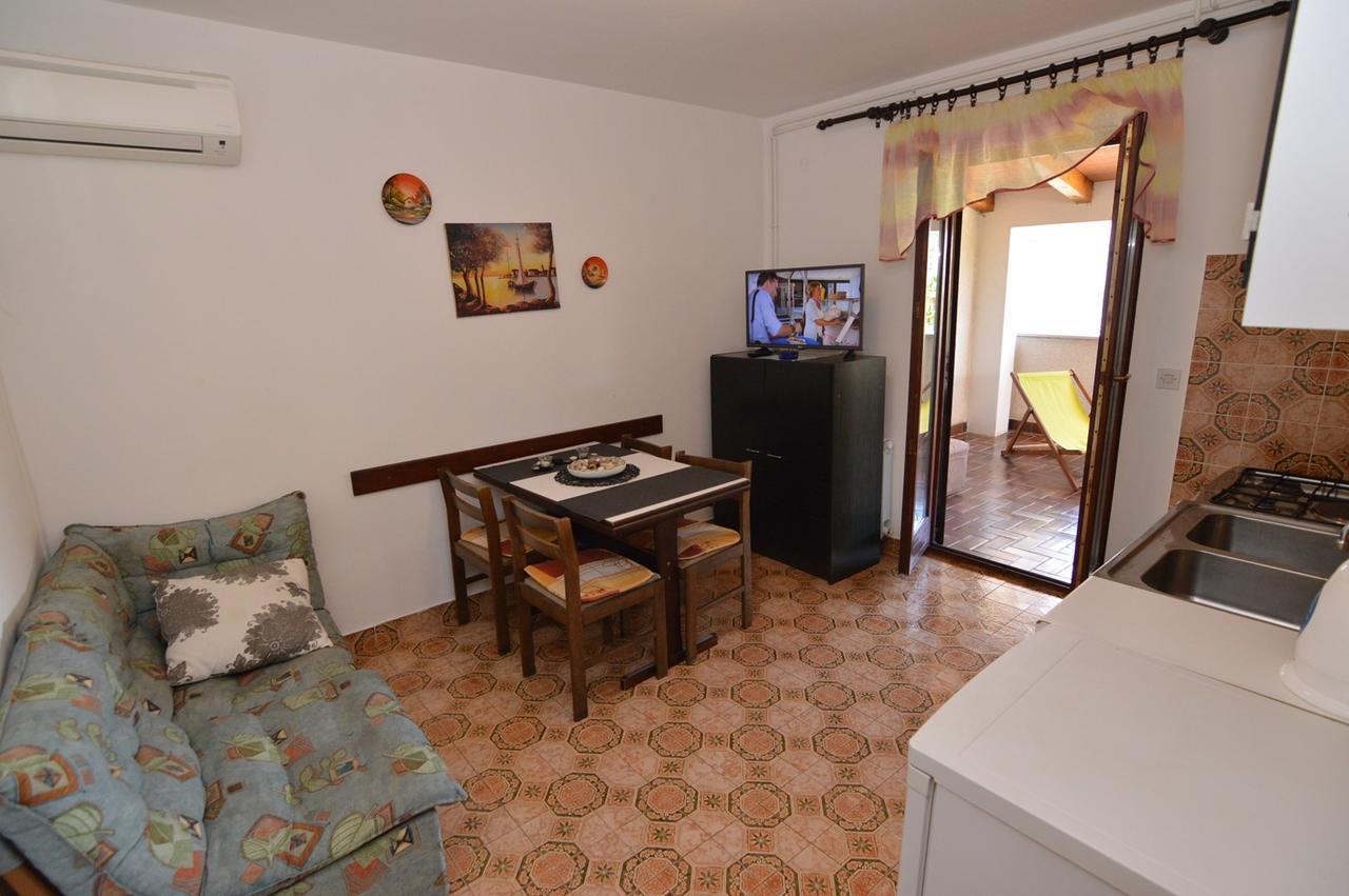 Apartments Mariza Porec Bagian luar foto
