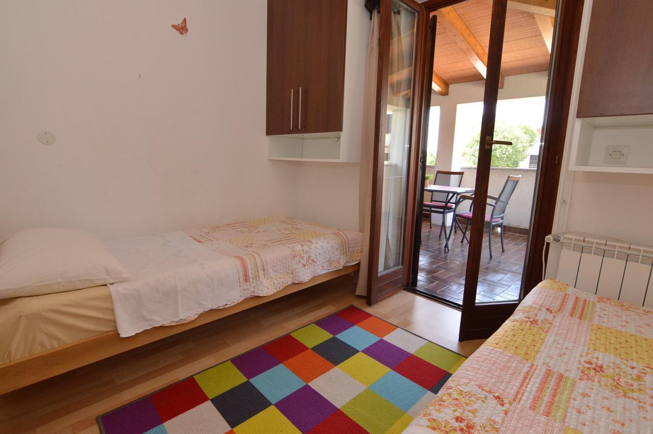 Apartments Mariza Porec Bagian luar foto
